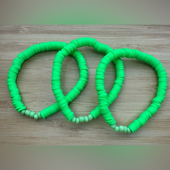 Green Beaded Bracelet - Picture 1 of 1